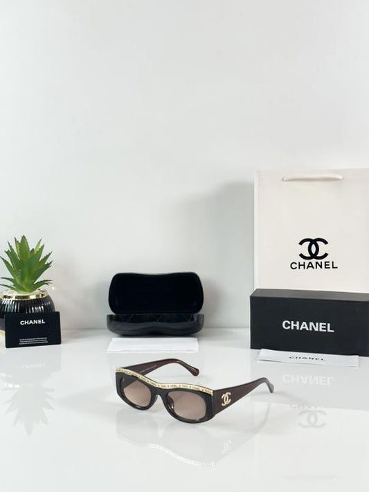 Dolce & Gabbana Sunglass